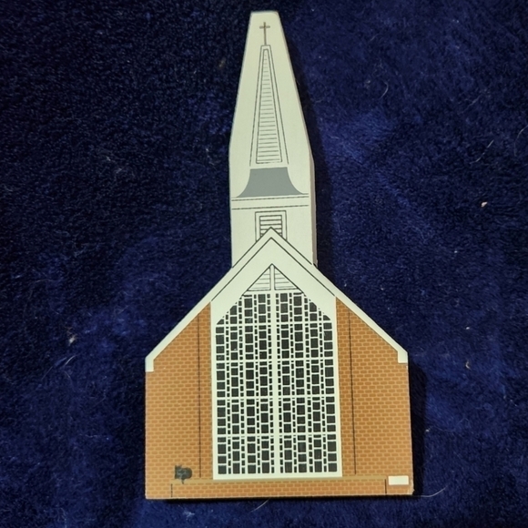 Cat's Meow St. Matthews By The Sea - Picture 1 of 2